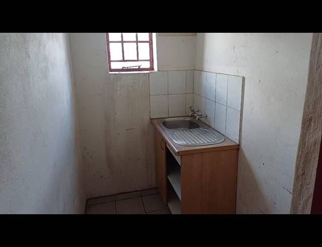 INDUSTRIAL PROPERTY TO RENT IN HENNOPSPARK